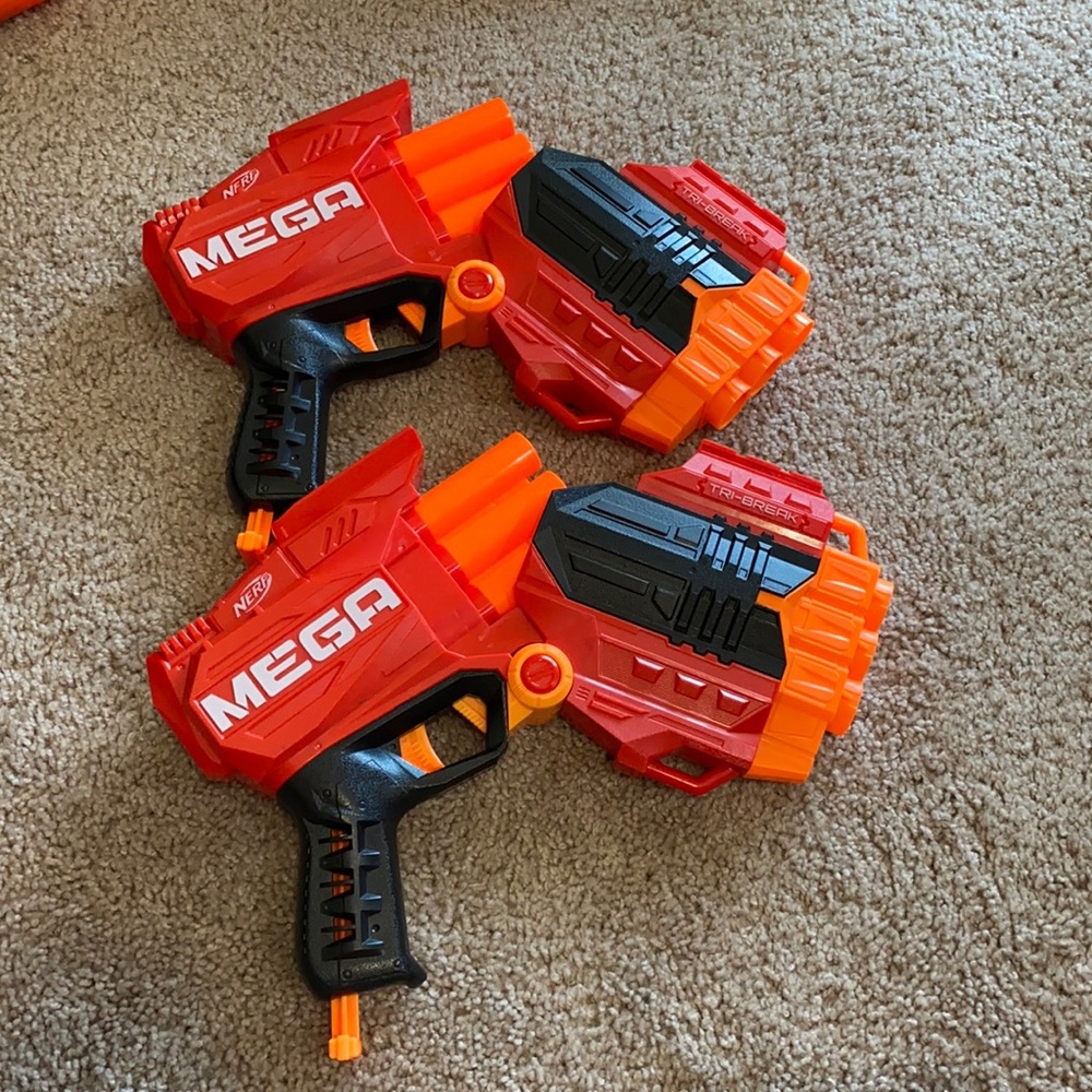 COPY - Nerf Strike Mega Tri-Break Bundle